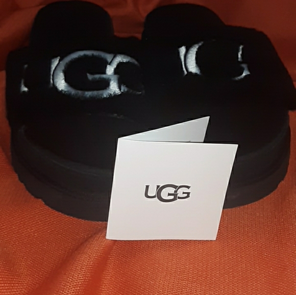 UGG Shoes - UGG SLIDES